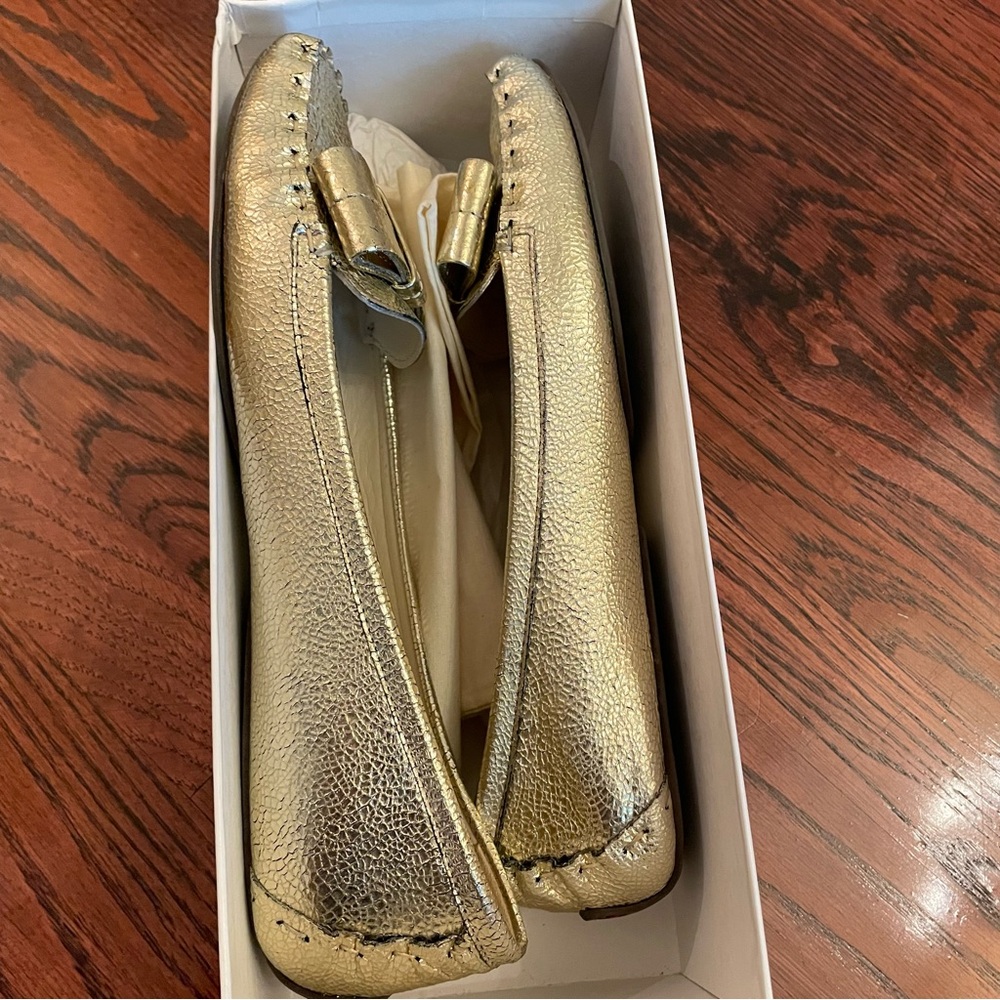 Frances Valentine Gold Shoes - Picture 4 of 11